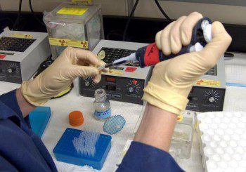 Пирогов прави PCR тестове за COVID-19 с отстъпки на семейства