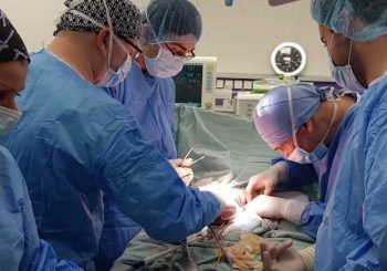 Уникална операция: Изградиха нов пикочен мехур на бебе
