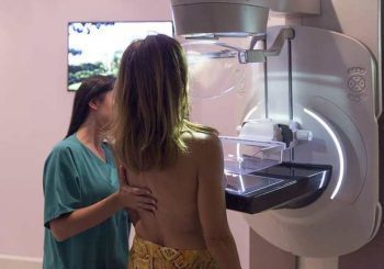 прегледи за рак на гърдата